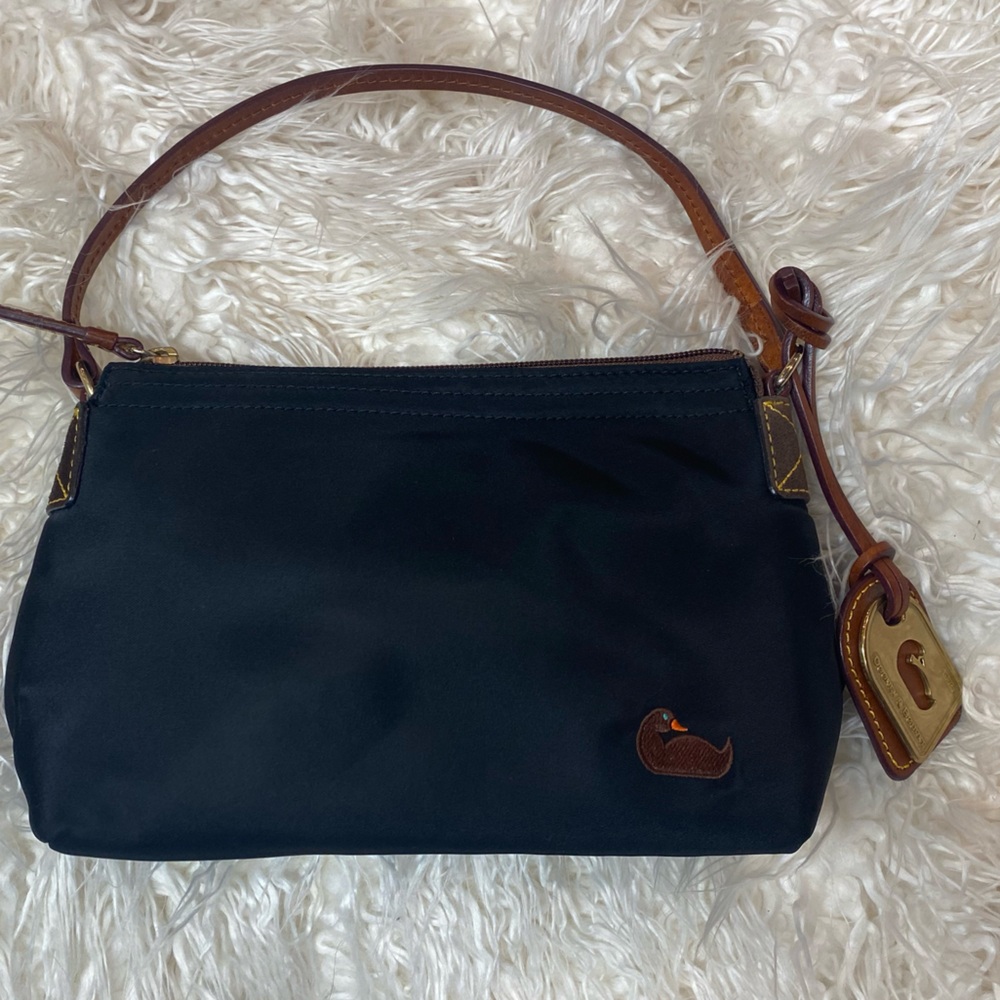 Dooney & Bourke
Nylon Leather Trim Shoulder
Bag